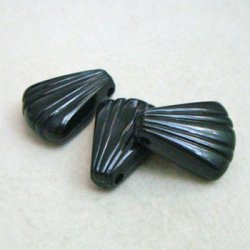 画像1: 32x25 "Black" fan acrylic beads