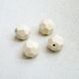 画像1: 2pcs "Off White" 12mm faceted beads