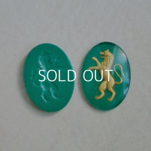 画像1: 25x18 "Green/Gold" Rampant Lion intaglio