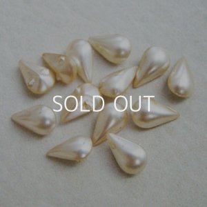 画像1: 2pcs 10x6 TEAR "Off White" pearl