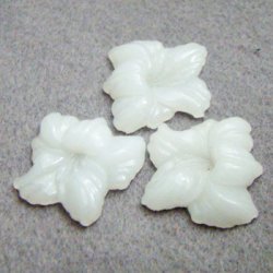 画像3: 29x28 White Opalescent "Lily" cabochon