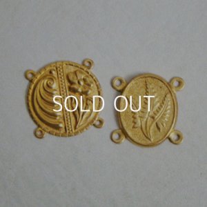 画像2: 19mm "Flower & Scroll" 4R connector
