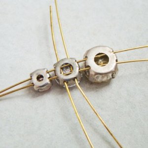 画像2: 2pcs 6mm/ 8mm/ 10mm foiled acrylic preset stone