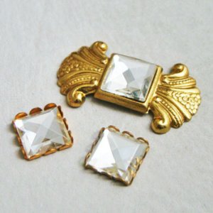 画像2: 13mm SQ Pyramid "Crystal"