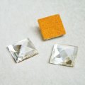 13mm SQ Pyramid "Crystal"
