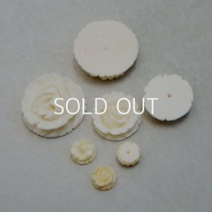 画像2: 22mm carved bone Rose cabochon