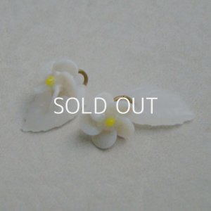 画像3: 16.5x10 White Alabaster leaf charm