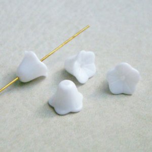 画像2: 12x9 White bell fower plastic beads