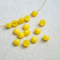 5pcs 5.5mm "Yellow/Yellow" nailhead beads
