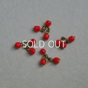 画像1: 2pcs 4mm Red baroque beads cluster