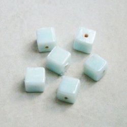 画像1: 9mm cube beads "Ice Blue AB"