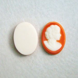画像1: 25x18 "Coral/ Ivory" lady cameo