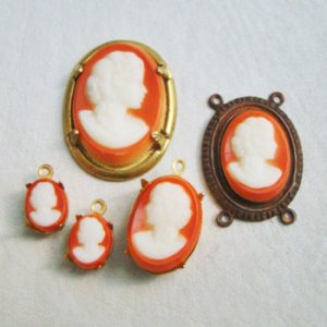 画像4: 1 pair 18x13 "Coral/ Ivory" cameo L&R