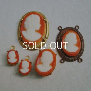 画像2: 10x8 "Coral/ Ivory" cameo