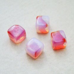 画像2: 10mm cube "White Opal / Red Givre"