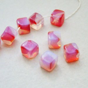 画像1: 10mm cube "White Opal / Red Givre"