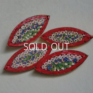 画像1: Red floral micro mosaic finding