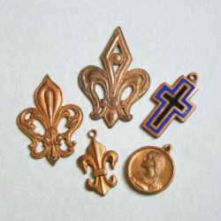 画像2: 23.5x13 enameled copper Cross charm