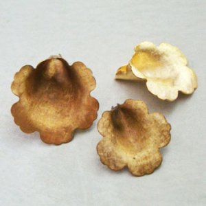 画像1: brass textured trumpet flower