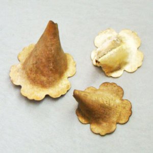 画像2: brass textured trumpet flower