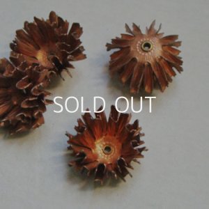 画像2: aged copper 25mm 3-layered flower