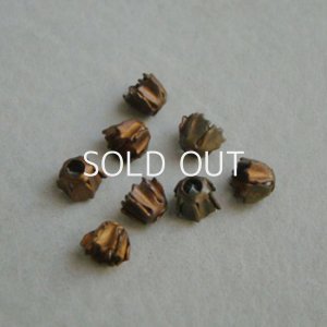 画像2: 2pcs aged brass tiny flower
