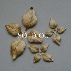 画像2: brass 4-leaves finding "S"