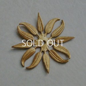 画像2: brass 38x38 leaf spoke finding