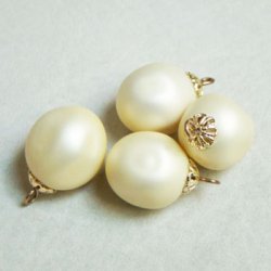 画像2: 15x23 cream pearl drop charm