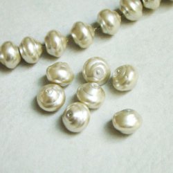 画像1: 2pcs 10x9 silver white snail pearl