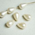 2pcs 16x10 off-white acrylic drop pearl