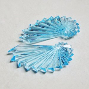 画像2: 57x35 lucite spiral beads "Light Blue"