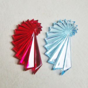 画像3: 57x35 lucite spiral beads "Ruby Red"