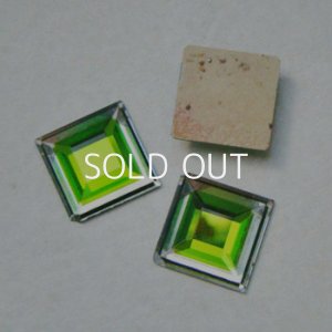 画像1: 18mm SQ MC cabochon "Clear/Green"