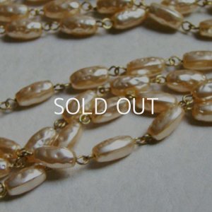 画像2: Champagne 10x5 baroque pearl link chain