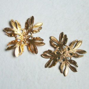 画像1: 25.5mm brass ornate leaf spray 