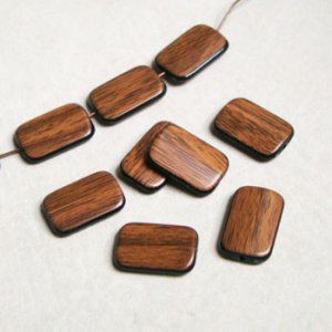 画像1: 2pcs 18x12 faux Wood lucite beads