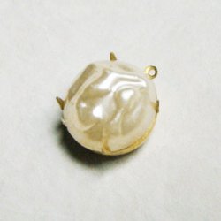 画像2: 16mm Cream baroque pearlized cabochon