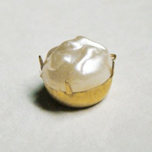 画像3: 16mm Cream baroque pearlized cabochon