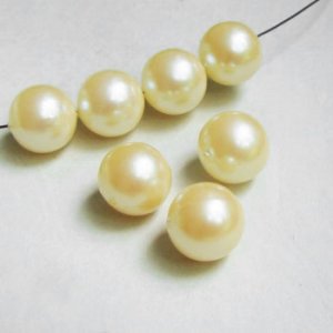 画像1: 2pcs 18mm "Cream" plastic pearl