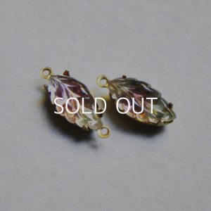 画像2: 15x7 "Lt.Topaz/Amethyst givre" leaf cabochon