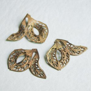 画像1: 27x18 aged brass leaves filigree