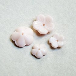 画像2: 2pcs flat flower beads "Pale Pink"
