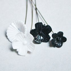 画像2: 10mm flower on wire "Black "