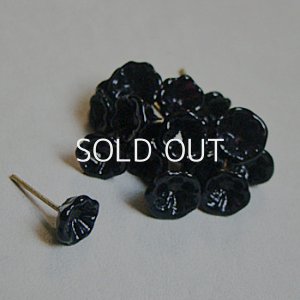 画像2: 7~8mm glass flower pin "Black"