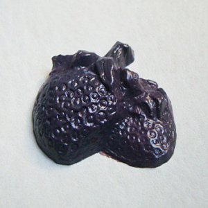 画像2: 39x38 Purple Strawberry plastic cabochon