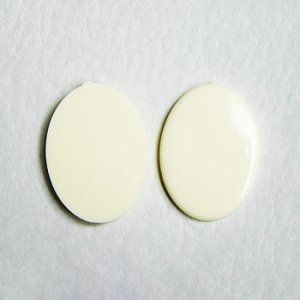 画像1: 30x22 OV "Cream Ivory" plastic cabochon
