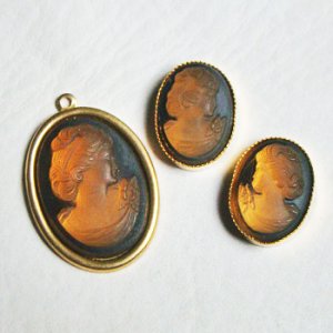 画像2: 1pair 18x13 "Black/ Brown" frosted cameo