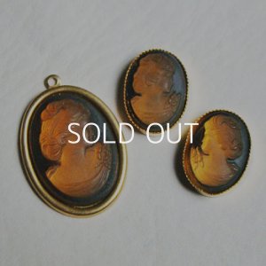 画像2: 1pair 18x13 "Black/ Brown" frosted cameo