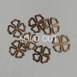 画像3: 13mm aged brass 4-petal filigree